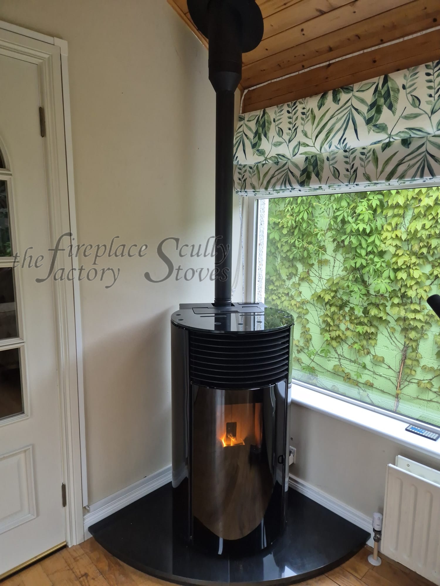 Helen Glass fitted
